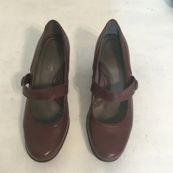 Naturalizer Women's Elliana Mary Jane  Pump Burgundy SZ 7 M - Picture 2 of 10
